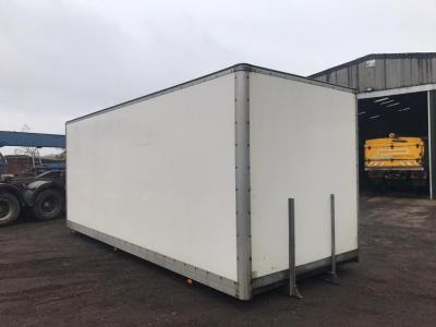 Box Body 21foot with Roller Shutter Door Removed off 2017 Truck